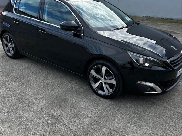 Peugeot 308 Hatchback, Petrol, 2017, Black