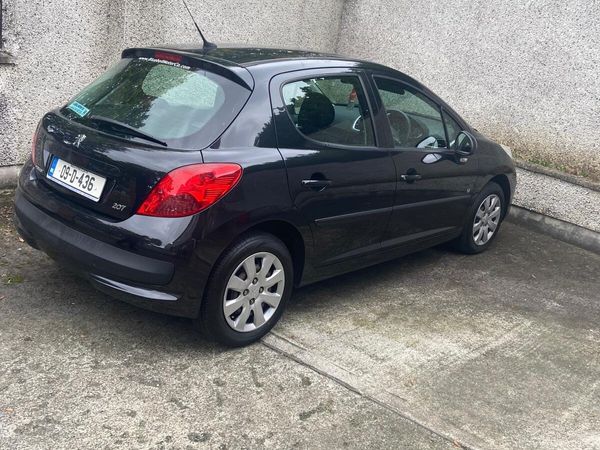 Peugeot 207 Hatchback, Petrol, 2009, Black
