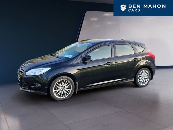 Ford Focus Hatchback, Diesel, 2013, Black