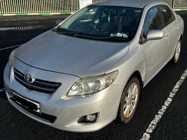Toyota Corolla Saloon, Petrol, 2008, Silver