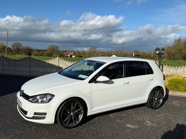 Volkswagen Golf Estate, Diesel, 2015, White