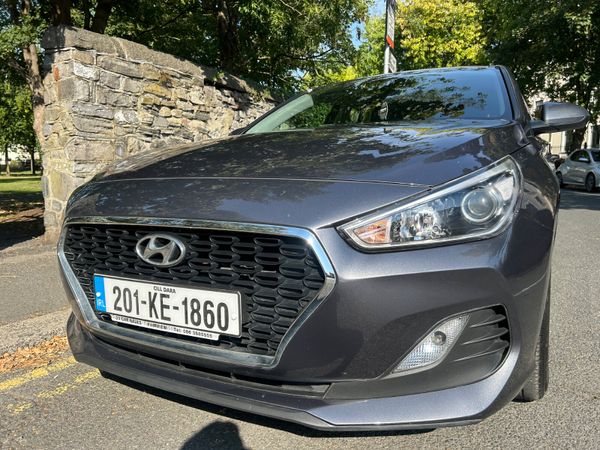 Hyundai i30 Hatchback, Petrol, 2020, Grey