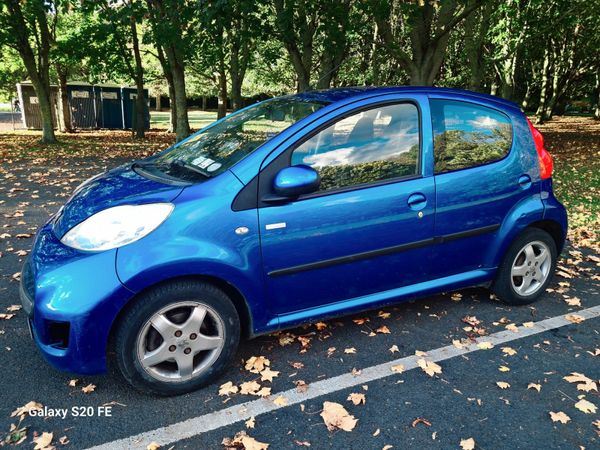 Peugeot 107 Hatchback, Petrol, 2010, Blue