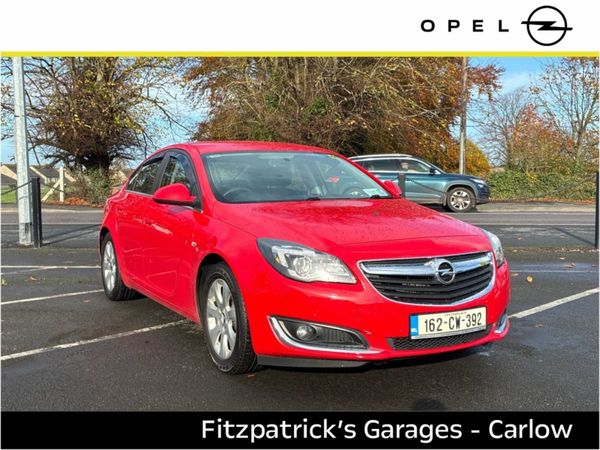 Opel Insignia Saloon, Diesel, 2016, Red