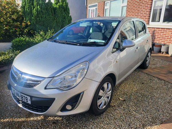 Vauxhall Corsa Hatchback, Petrol, 2012, Silver