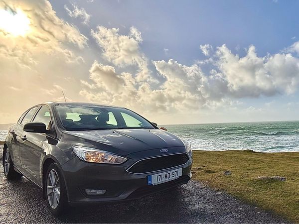 Ford Focus Hatchback, Diesel, 2017, Grey