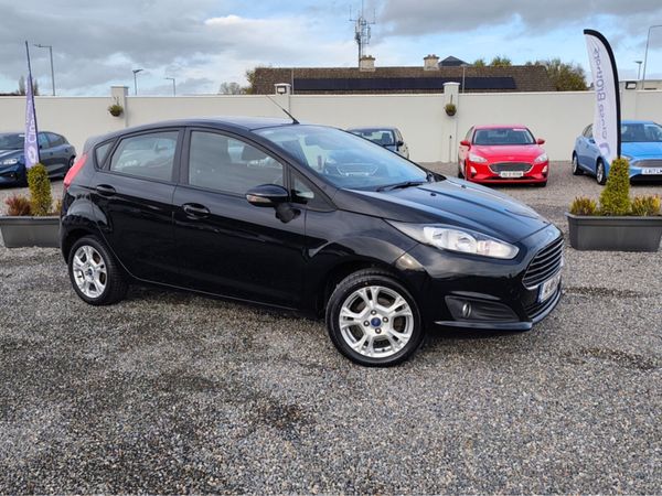 Ford Fiesta Hatchback, Petrol, 2014, Black
