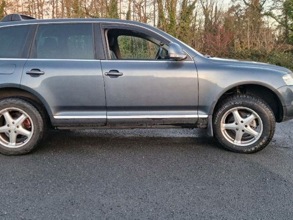 Toyota Corolla Saloon, Petrol, 2005, Silver