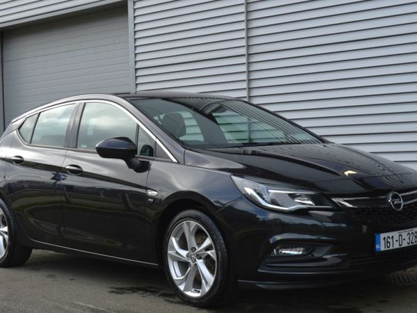 Opel Astra Hatchback, Diesel, 2016, Black