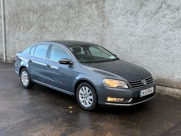 Volkswagen Passat Saloon, Diesel, 2014, Grey