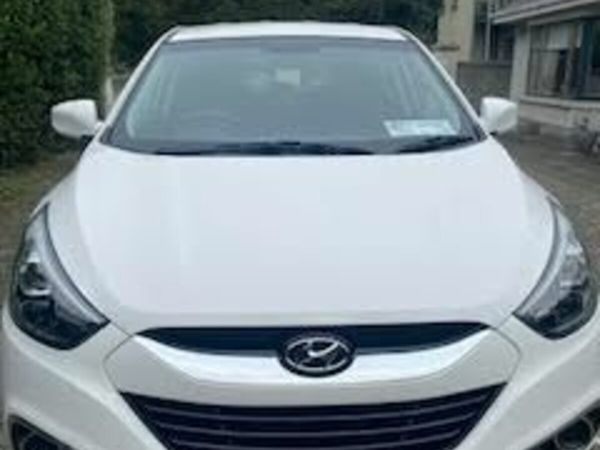 Hyundai ix35 SUV, Diesel, 2013, White