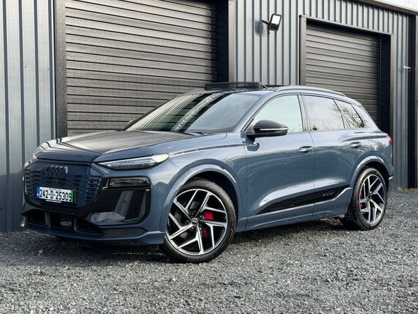 Audi Q6 e-tron SUV, Electric, 2024, Blue