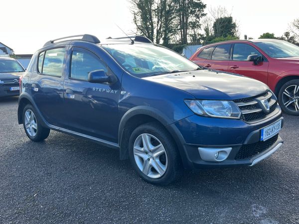 Dacia Sandero Stepway Hatchback, Diesel, 2016, Blue