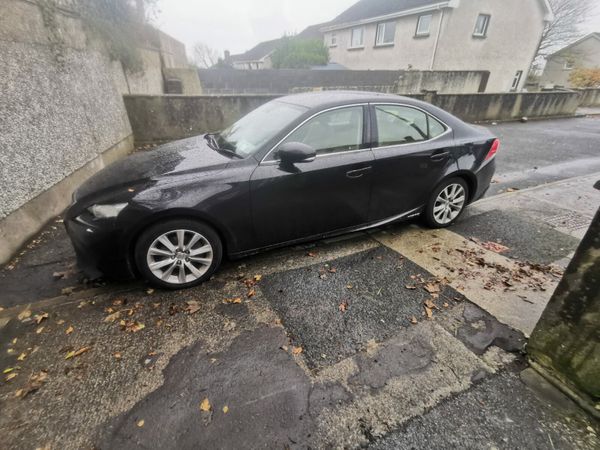 Lexus IS Saloon, Petrol Hybrid, 2016, Black