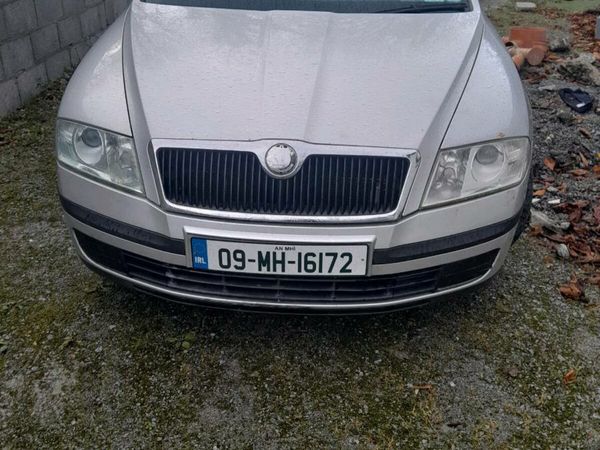Skoda Octavia Estate, Diesel, 2009, Silver