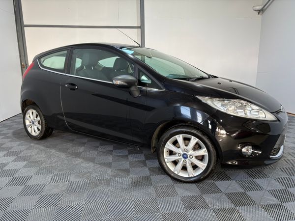 Ford Fiesta Hatchback, Petrol, 2011, Black
