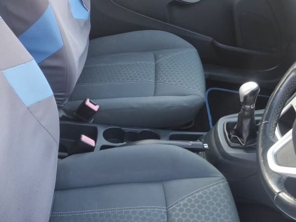Ford Fiesta Hatchback, Petrol, 2012, Blue