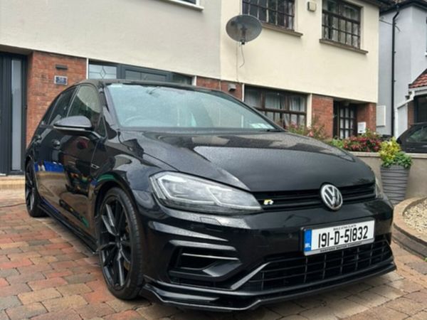 Volkswagen Golf Hatchback, Petrol, 2019, Black
