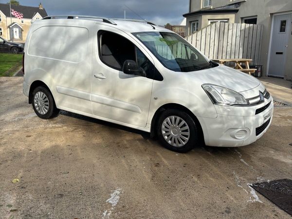 Citroen Berlingo MPV, Diesel, 2014, White