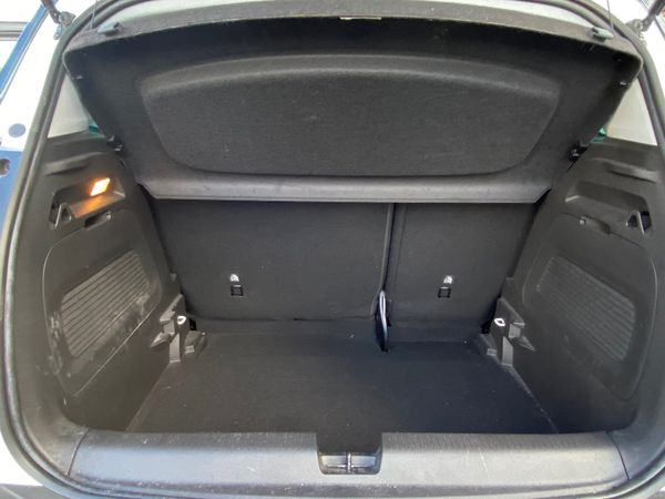 Opel Crossland SUV, Petrol, 2024, White