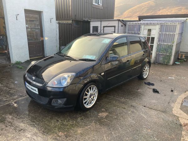 Ford Fiesta Hatchback, Diesel, 2008, Black