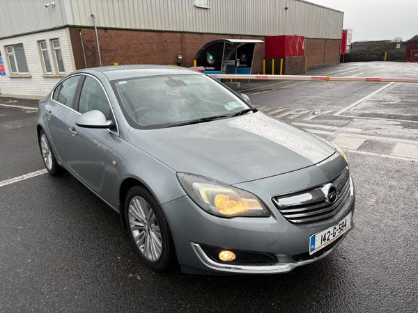 Opel Insignia Saloon, Diesel, 2014, Silver