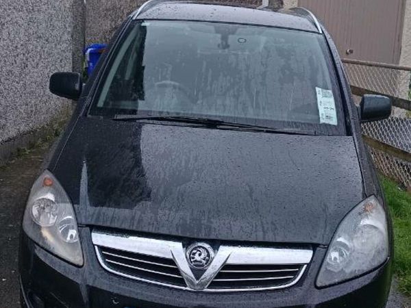 Vauxhall Zafira MPV, Diesel, 2012, Black