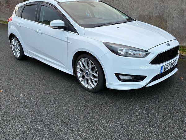 Ford Focus Hatchback, Diesel, 2016, White