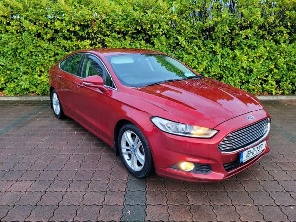 Ford Mondeo Hatchback, Diesel, 2016, Red