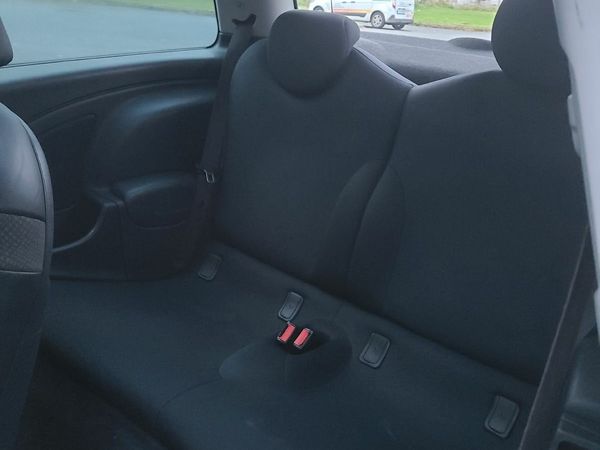 Mini One Hatchback, Petrol, 2006, Black