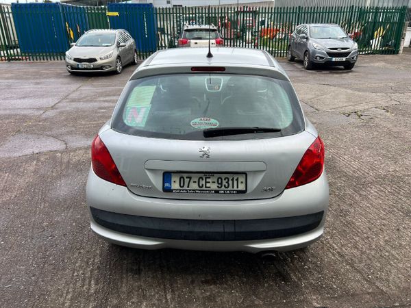 Peugeot 207 Hatchback, Diesel, 2007, Silver