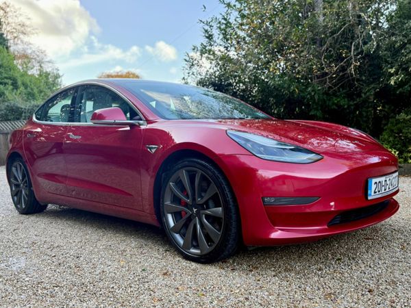 Tesla Model 3 Saloon, Electric, 2020, Red