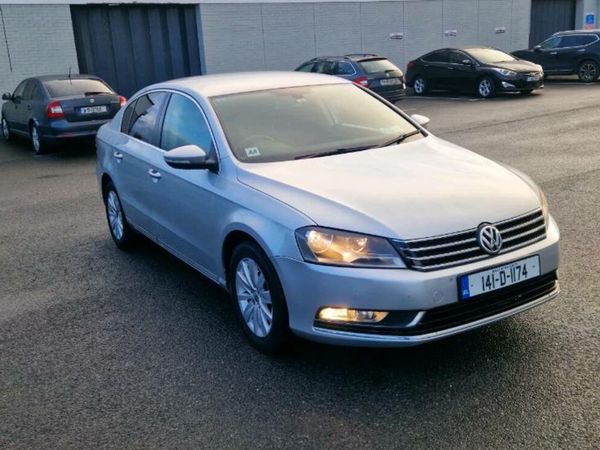 Volkswagen Passat Saloon, Diesel, 2014, Silver