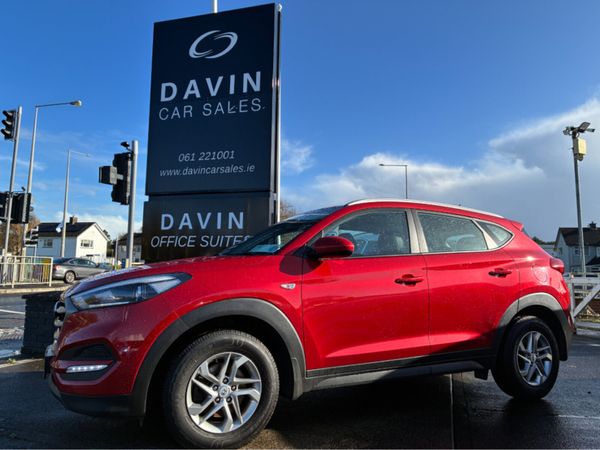 Hyundai Tucson Estate, Diesel, 2017, Red
