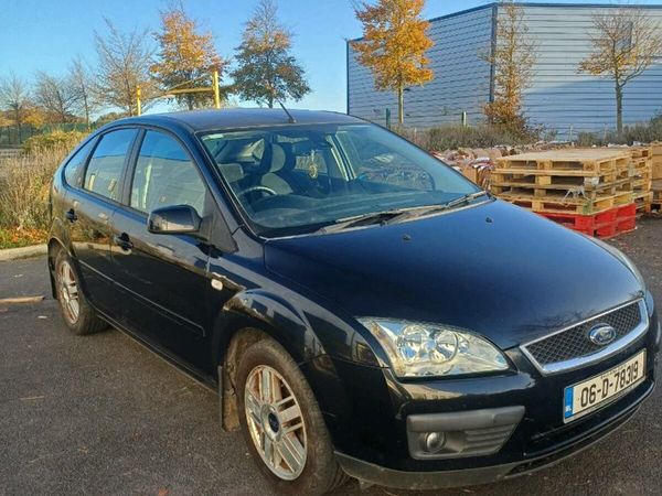 Ford Focus Hatchback, Petrol, 2006, Black