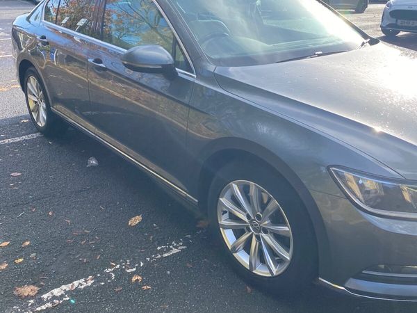 Volkswagen Passat Saloon, Diesel, 2015, Grey