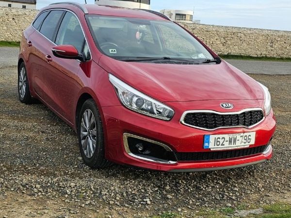 Kia Ceed Estate/Jeep, Diesel, 2016, Red