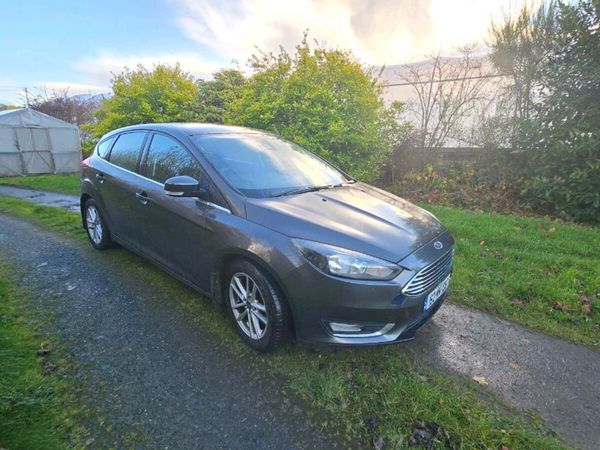 Ford Focus Hatchback, Diesel, 2016, Grey