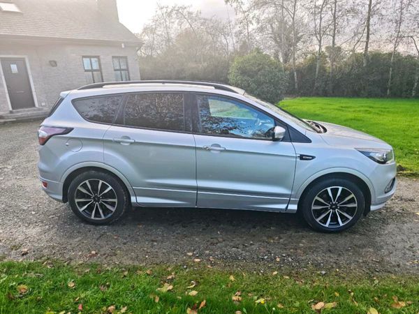 Ford Kuga SUV, Diesel, 2019, Silver