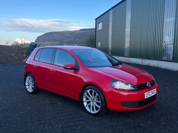 Volkswagen Golf Hatchback, Diesel, 2012, Red
