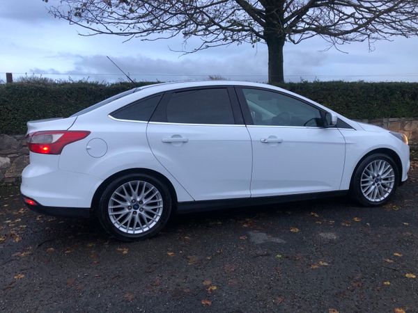 Ford Focus Saloon, Diesel, 2014, White
