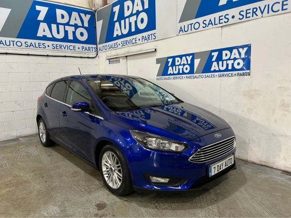 Ford Focus Hatchback, Petrol, 2018, Blue
