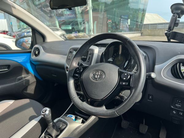 Toyota Aygo Hatchback, Petrol, 2016, Blue