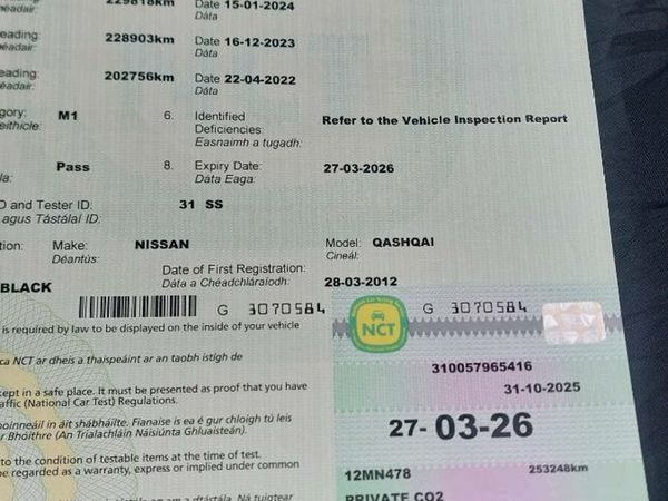 Nissan Qashqai Hatchback, Diesel, 2012, Black