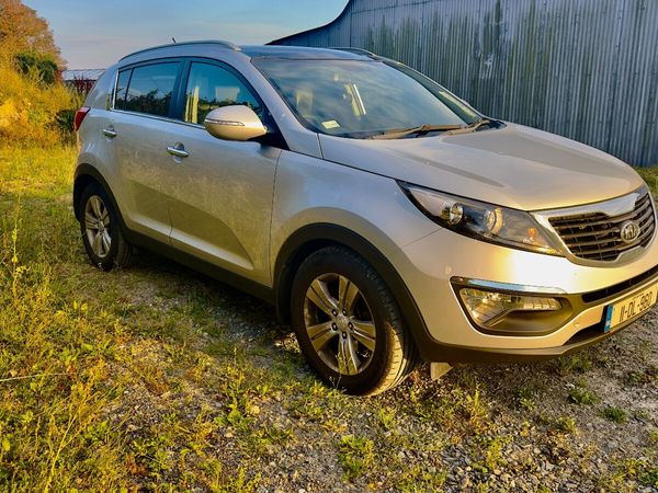 Kia Sportage SUV, Diesel, 2011, Silver
