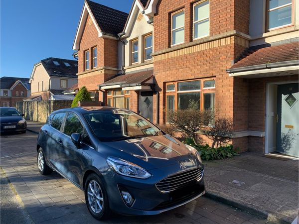 Ford Fiesta Hatchback, Petrol, 2018, Blue