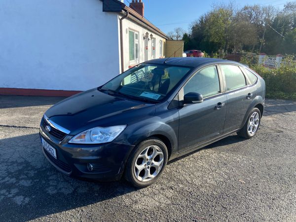 Ford Focus Hatchback, Diesel, 2010, Grey