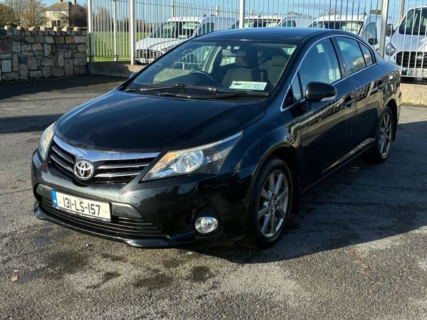 Toyota Avensis Saloon, Diesel, 2013, Black