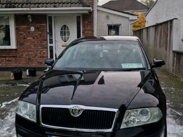 Skoda Octavia Hatchback, Diesel, 2005, Black