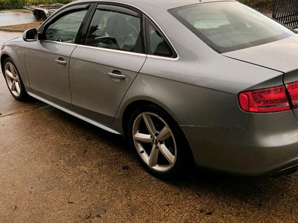 Audi A4 Saloon, Diesel, 2010, Silver